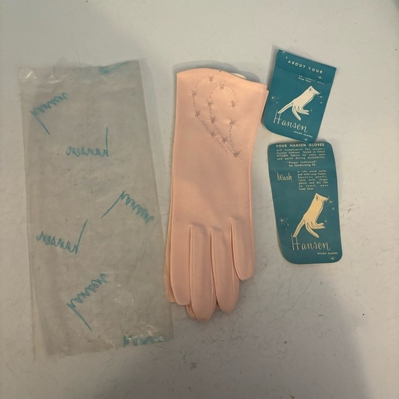 Vintage deadstock Hansen women’s pink pastel nylon gloves size 6.5 - Picture 3 of 10
